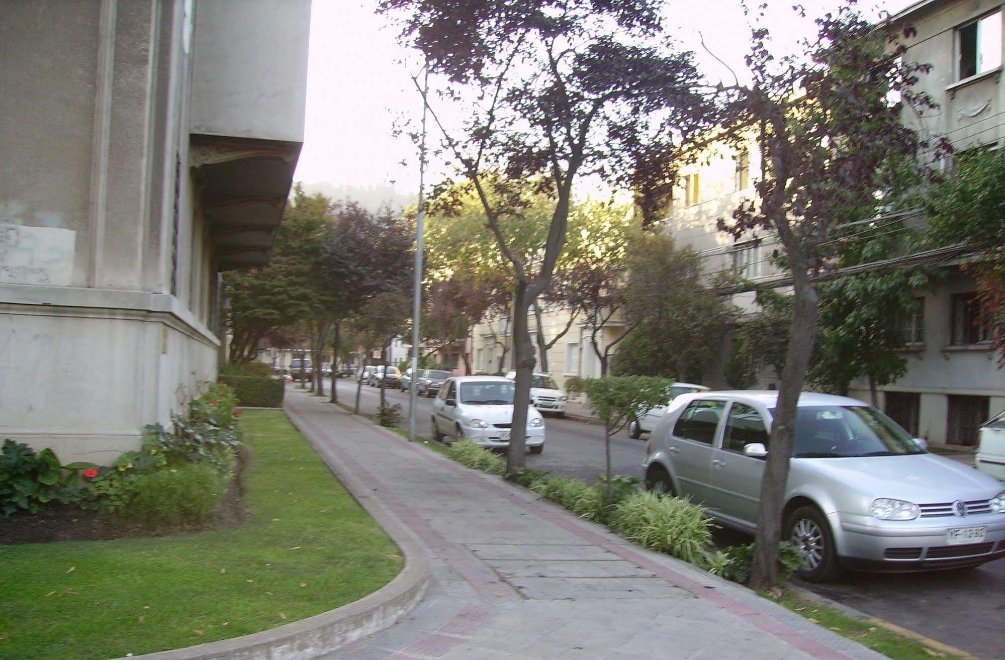 Marilu 'S Bed And Breakfast Hostel Santiago Exterior foto