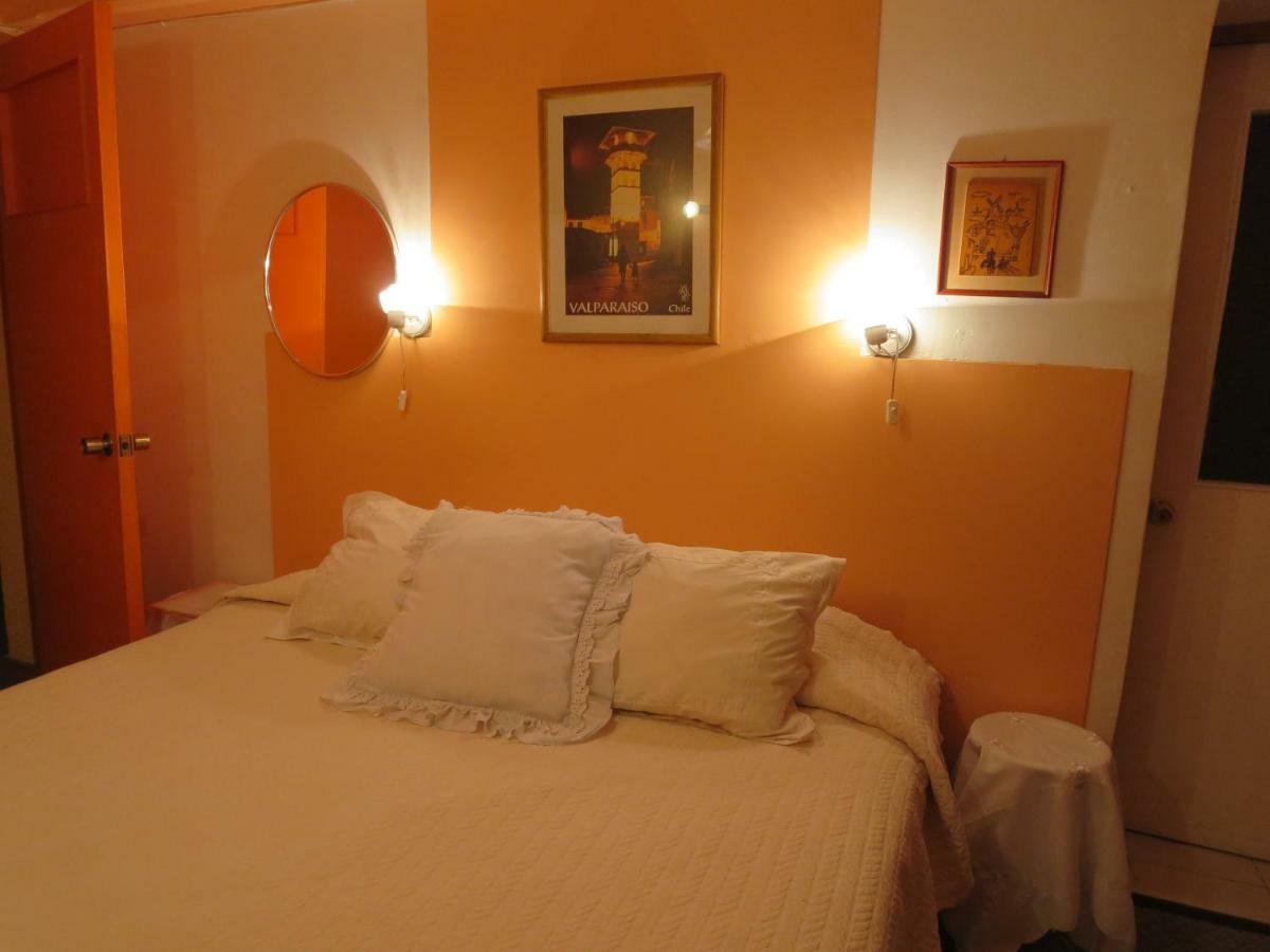 Marilu 'S Bed And Breakfast Hostel Santiago Exterior foto
